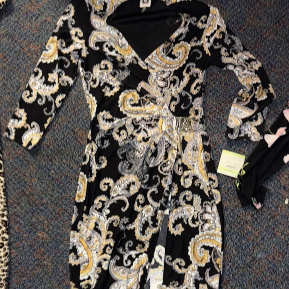 Anne Klein Black and Gold Paisley Long Sleeve Dress